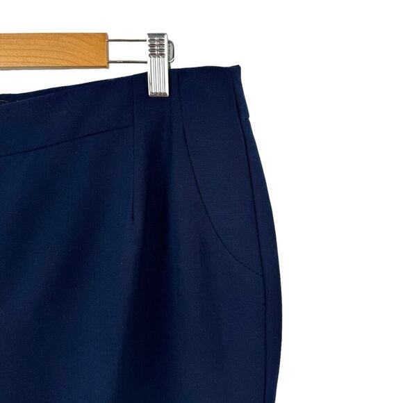 Chico’s So Slimming Manhattan Trousers Navy Straight Leg Dress Pants Size 14 - Picture 4 of 16